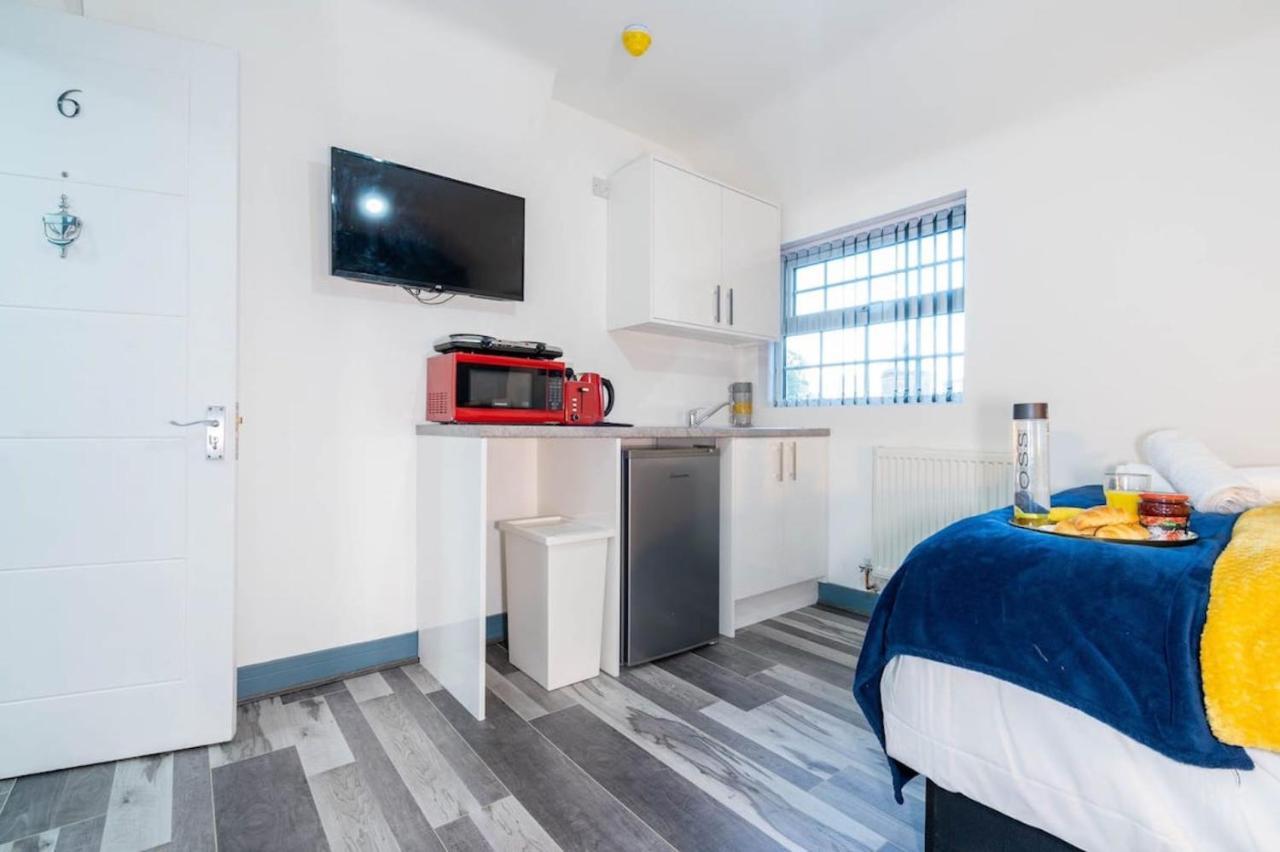 Trendy Studio In Vibrant West Midlands Apartment Birmingham Luaran gambar
